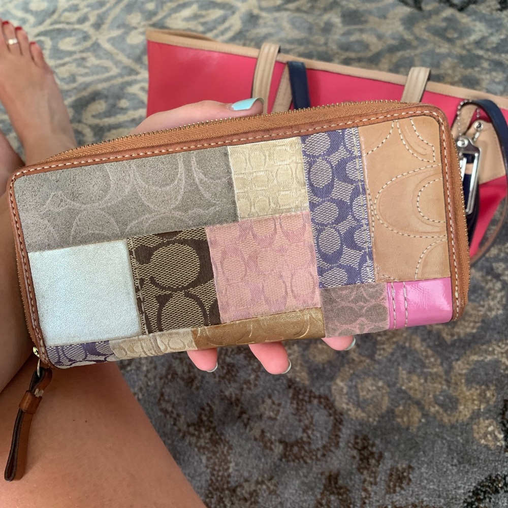 Wallet - Picture 4 of 4